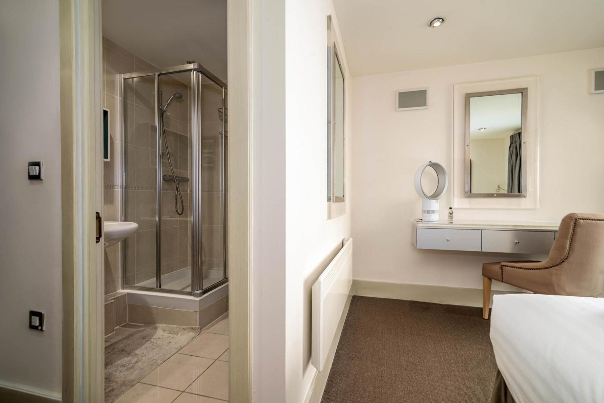 Fabulous 3 Bed Apartment In Vauxhall لندن المظهر الخارجي الصورة